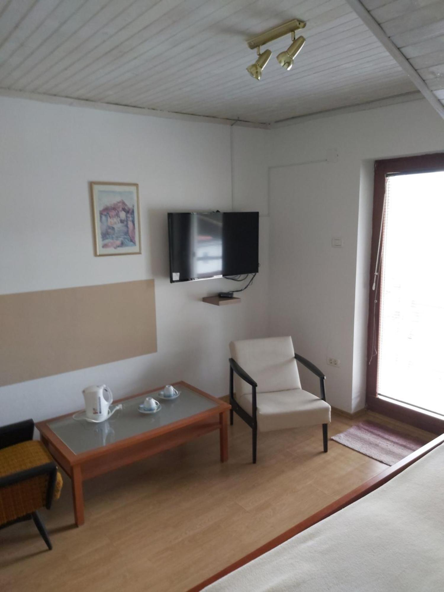 Rooms Zagon Postojna Buitenkant foto