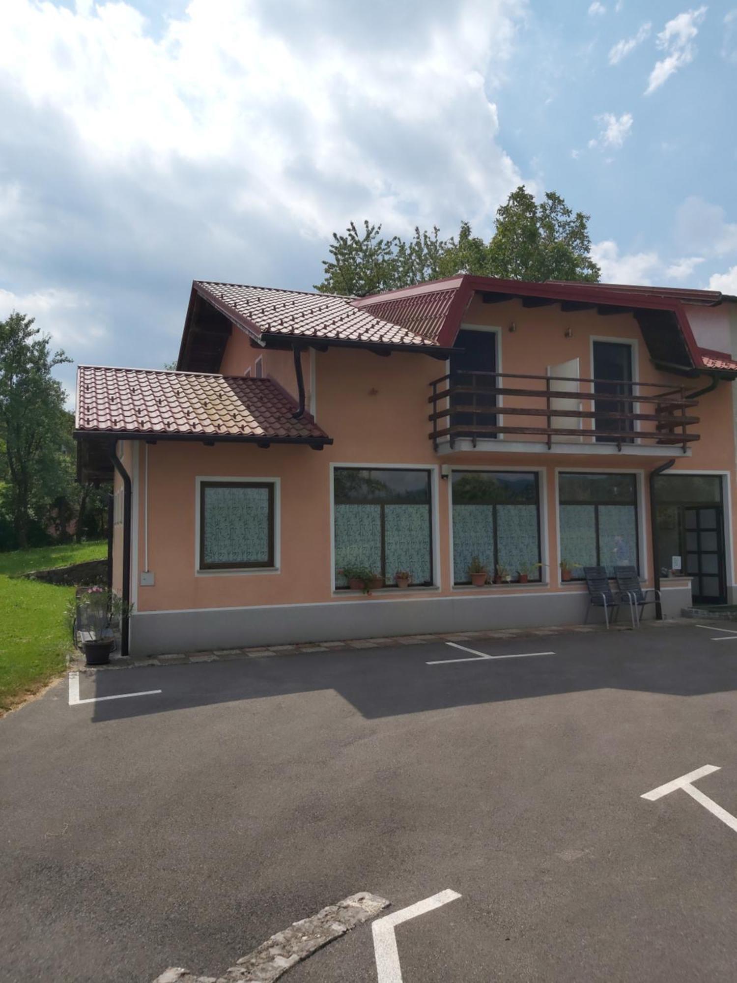 Rooms Zagon Postojna Buitenkant foto